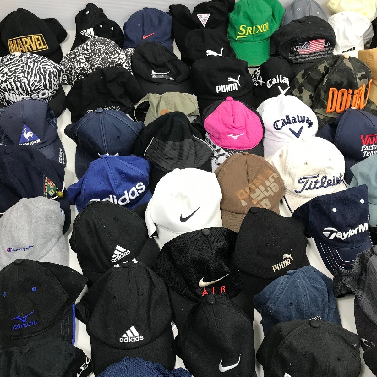 ▲ 現状品 ブランド キャップ まとめ 158点 約14.45kg NIKE/adidas/UNDER ARMOUR/LEE/Dickies/FILAなど ニット帽 帽子 ハット アウトドア_画像7