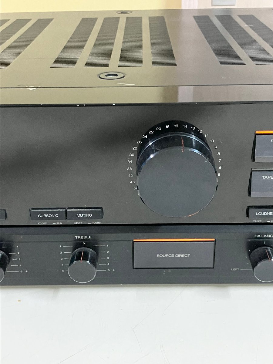 ★Sansui サンスイ INTEGRATED AMPLIFIER インテグレーテッド プリメインアンプ AU-α607 通電 ジャンク 15.7kg★_画像3