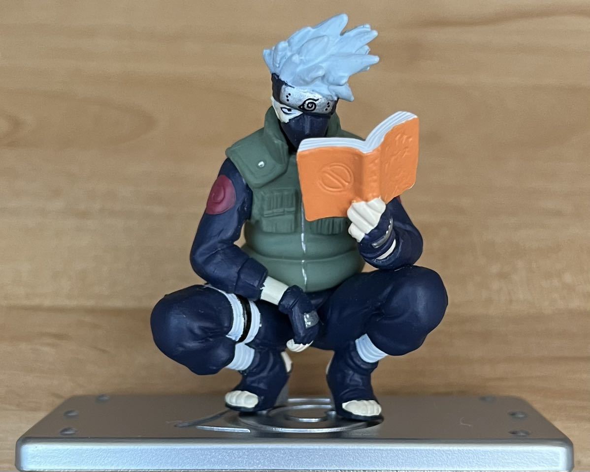 *NARUTO. форма сборник. ..kakasi.... б/у фигурка Bandai kakasi. сырой 