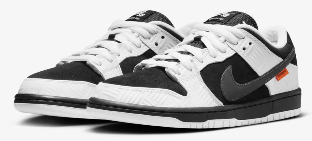 NIKE SB TIGHTBOOTH Dunk Low Pro QS Black and White_画像2