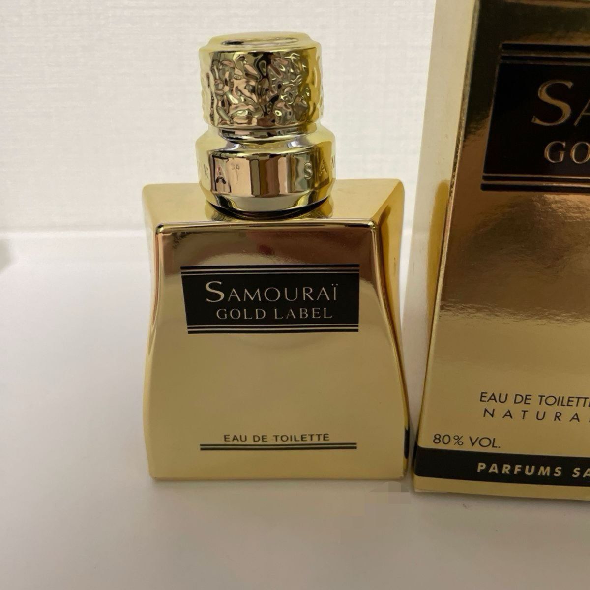 Amazon.co.jp: Samurai Gold Label Eau De Toilette 1.7 fl oz