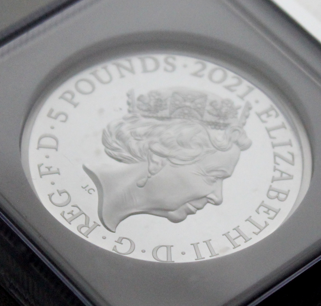 2021 year England gothic Crown portrait 5 pound 2 ounce silver coin NGC PF70UC First Releases!!