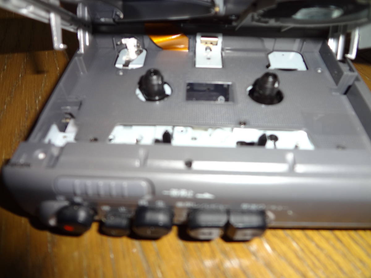 SONY盒式錄音機TCM-400垃圾2套 原文:SONY　カセットレコーダー　TCM-400　ジャンク2台セット