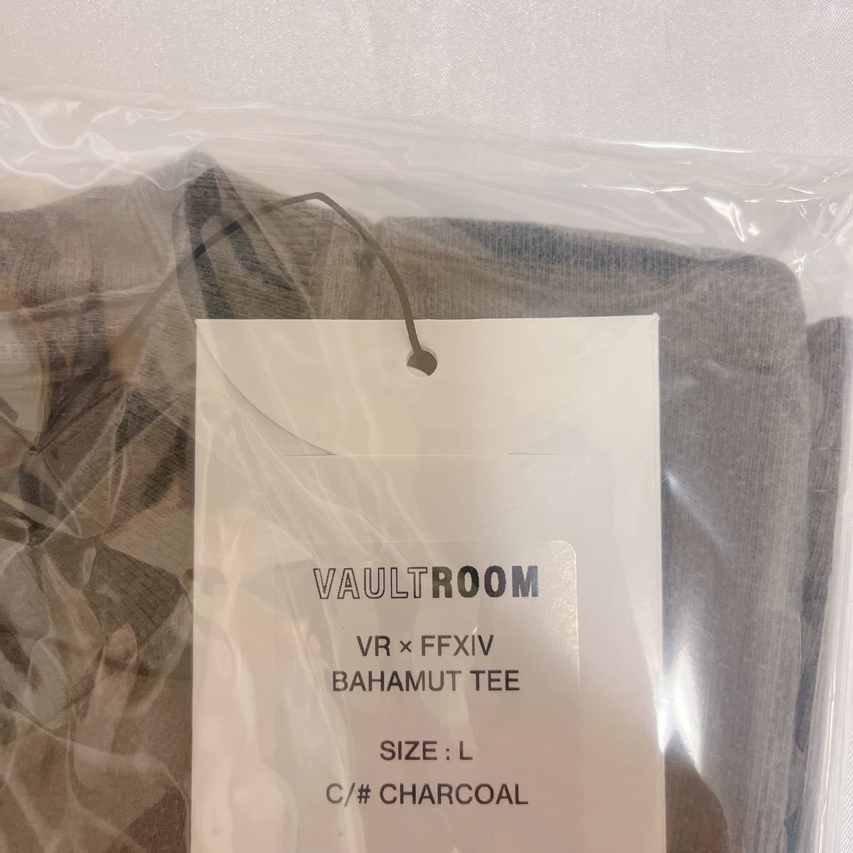VR × FFXIV BAHAMUT TEE / CHARCOAL /Lサイズ vaultroom ボルトルーム
