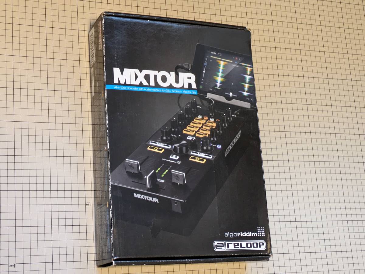 【中古/送料込】Reloop DJコントローラ MIXTOUR【元箱・デッキセーバー付】_画像8