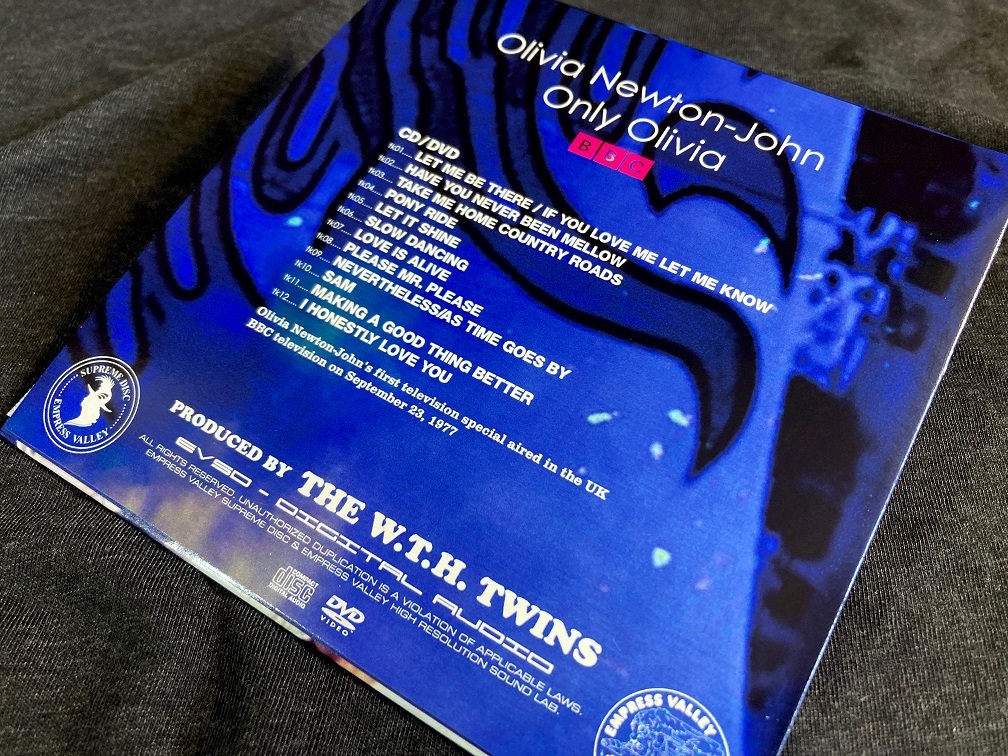 Empress Valley ★ Olivia Newton-John - 思い出のままで「Only Olivia」プレスCD+DVDペーパースリーブ_画像2