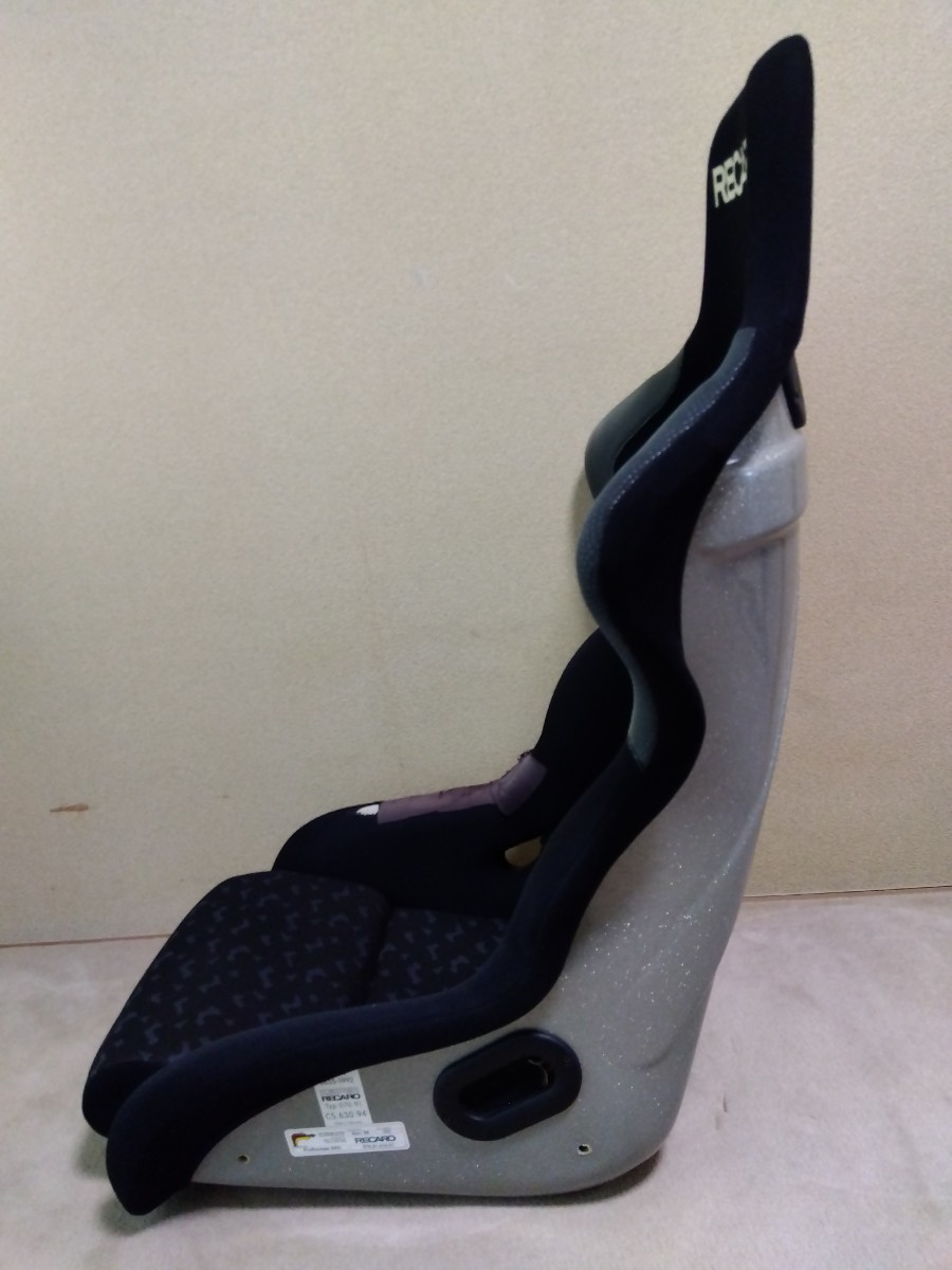 ★★★【江戸川区手渡し限定 発送不可】★★★ RECARO レカロ SP-G バケットシート 背面銀ラメ【中古品】_画像4