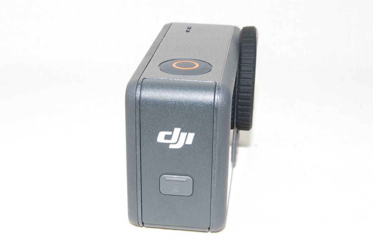 極美品 DJI Osmo Action3 Adventure Combo アクションカメラ 自 極美品 DJI Osmo Action3 Adventure Combo アクションカメラ 自