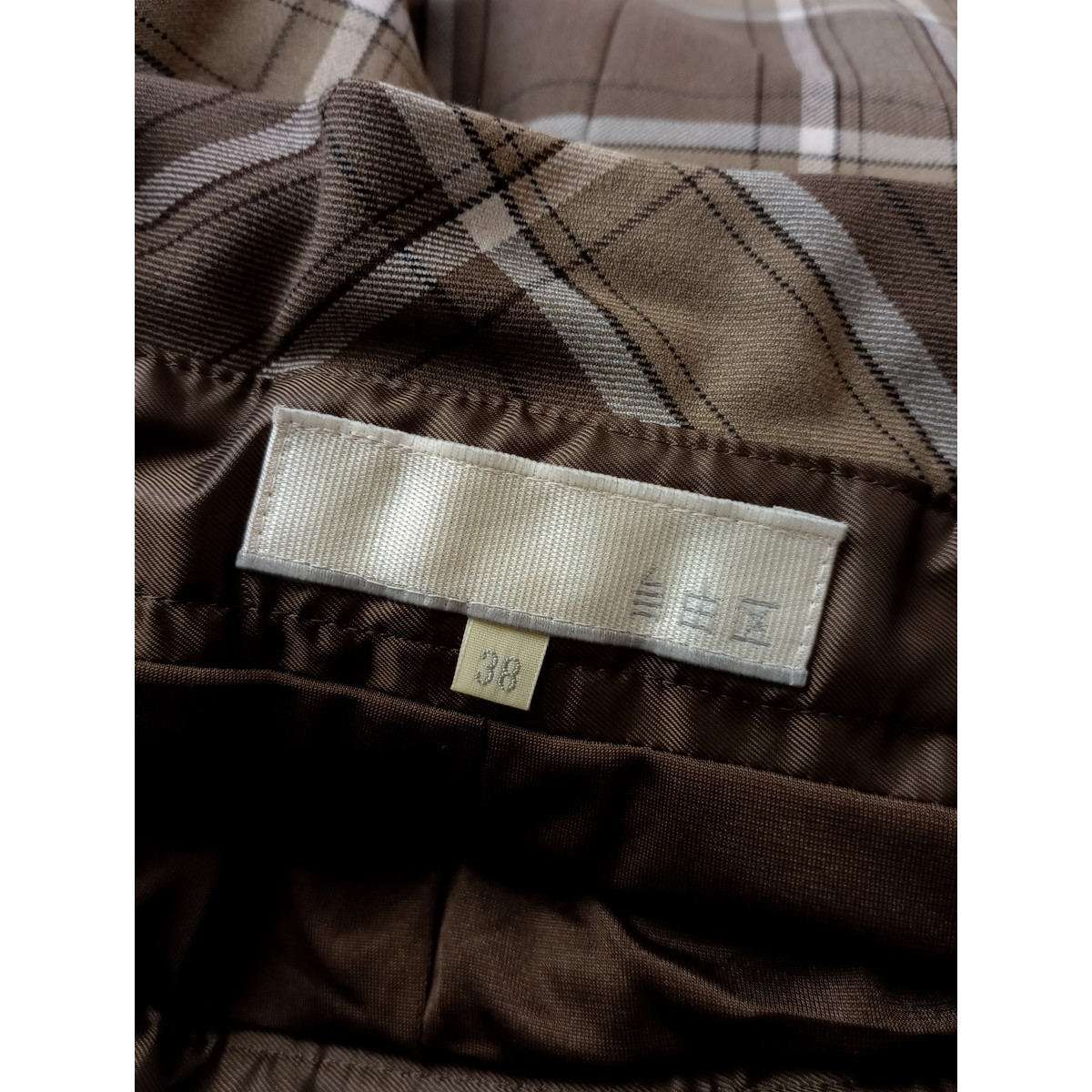 ジユウク 自由区 オンワード樫山 レディーな気分にさせてくれる チェック スカート 日本製 38 ブラウン ベージュ (5Y+2902)_画像4