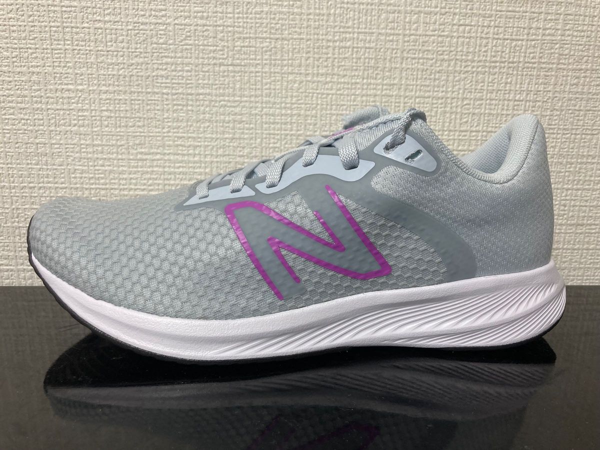 新品24cm ニューバランス newbalanceレディーススニーカーW413GP2グレーピンクランニングシューズウォーキング