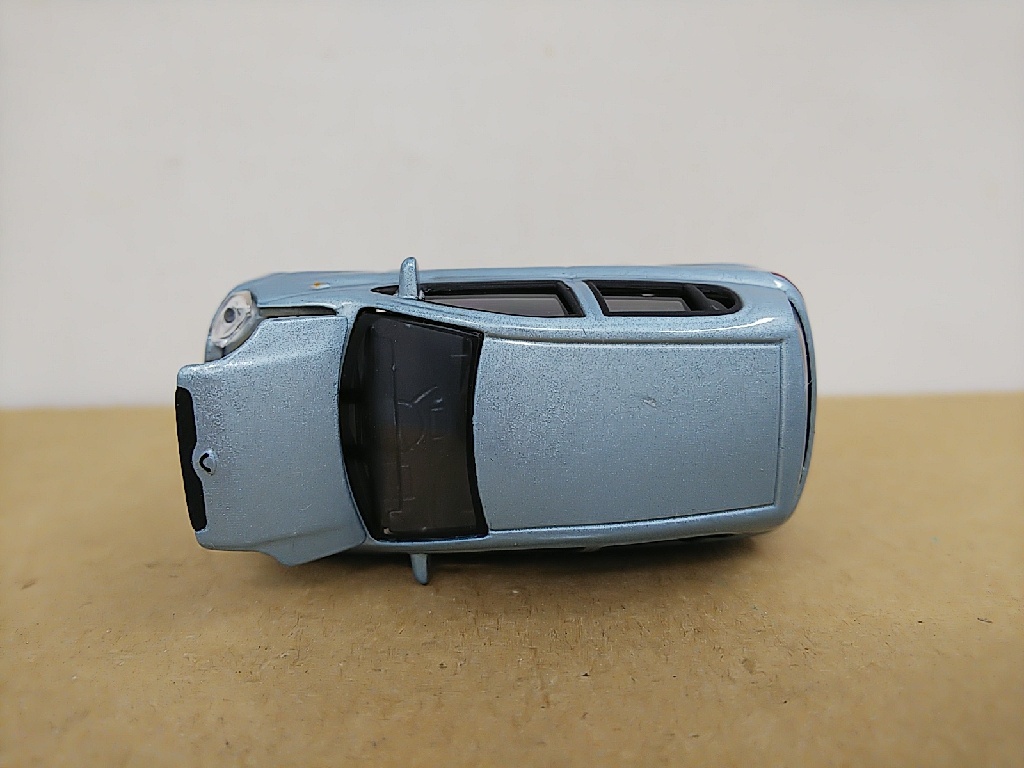 ■ コナミ 国産名鑑011 JOWNERS COLLECTION 1/56 TOYOTA VITZ トヨタビッツ（カリビアンブルー） ミニカーの画像5