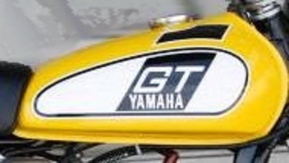 平状送料無料!絶版希少★旧車YAMAHA★ミニトレヤマハGT!/純正カラー/カスタムカラー全10色有・高品質3M タンクステッカーセット日本製_画像1