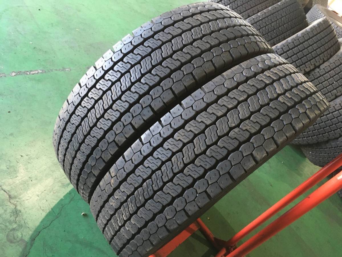 x865-3-11 ☆295/80R22.5 ヨコハマ ZEN902ZE(for Bus) 中古2本！ 2019年製！ 溝14ｍｍあります♪ 　K170