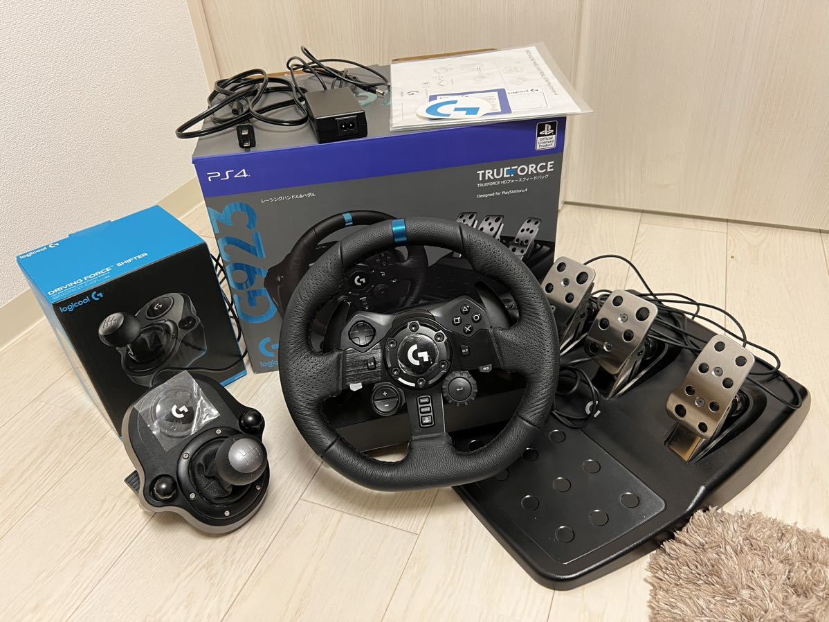 Logicool G923 + DrivingForce Shifter ハンコンとシフターセット TRUEFORCE レーシングハンドル　ステアリングコントローラー Logitech _画像1