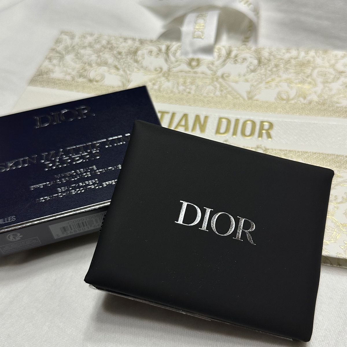 Christian Dior ディオールスキン マティファイングペーパー ショッパー付き 新品未使用♪