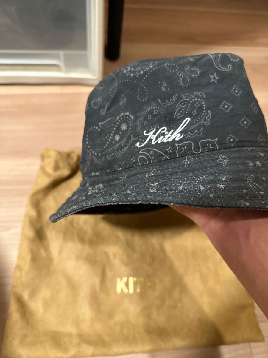 Kith バケットハット　ペイズリー