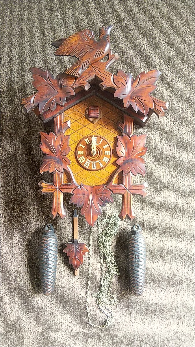 鳩時計 ドイツ製 高級　８日巻き　ハト時計 機械式　柱時計