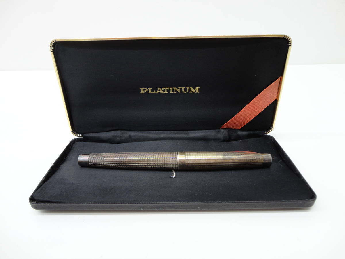 ブランド祭 文具祭 PLATINUM プラチナ 万年筆 シルバー SILVER ペン先 pt ALLOY 刻印 筆記用具 中古品 自宅保管品_画像1