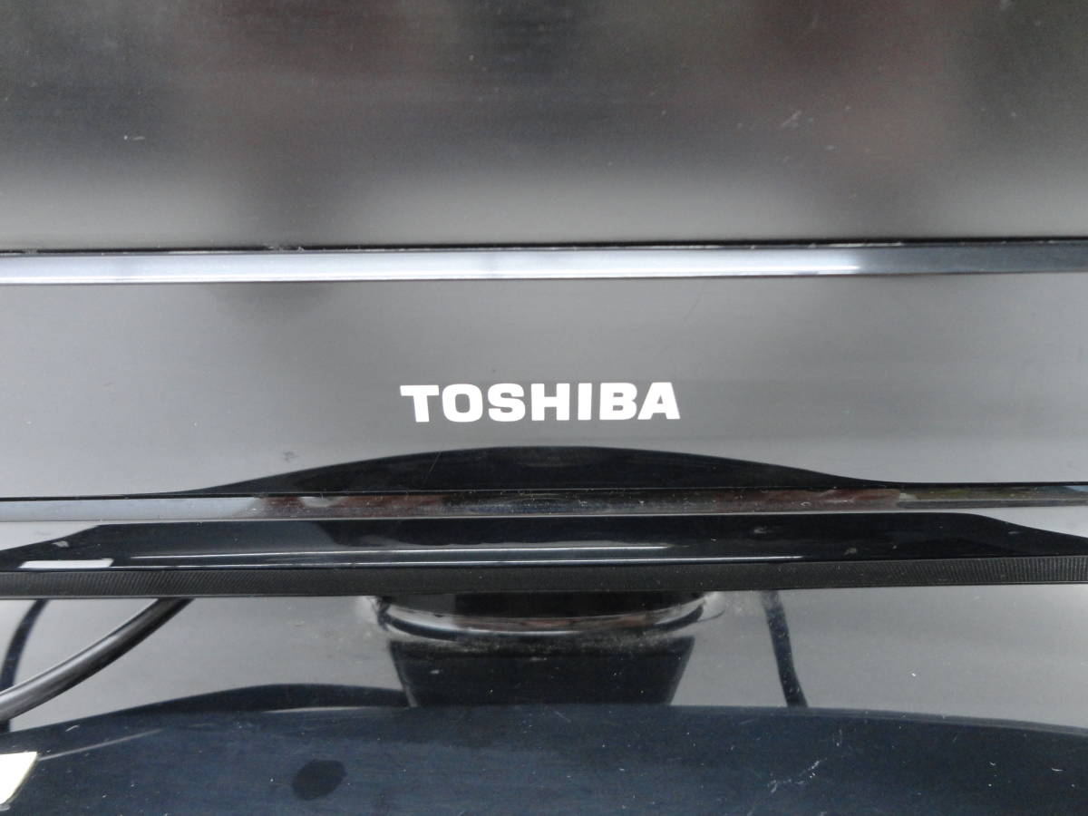 家電祭 液晶カラーテレビ TOSHIBA 19RE2 東芝 REGZA 19インチ 通電確認済み リモコン無し 小さいサイズ 中古品 保管品_画像2