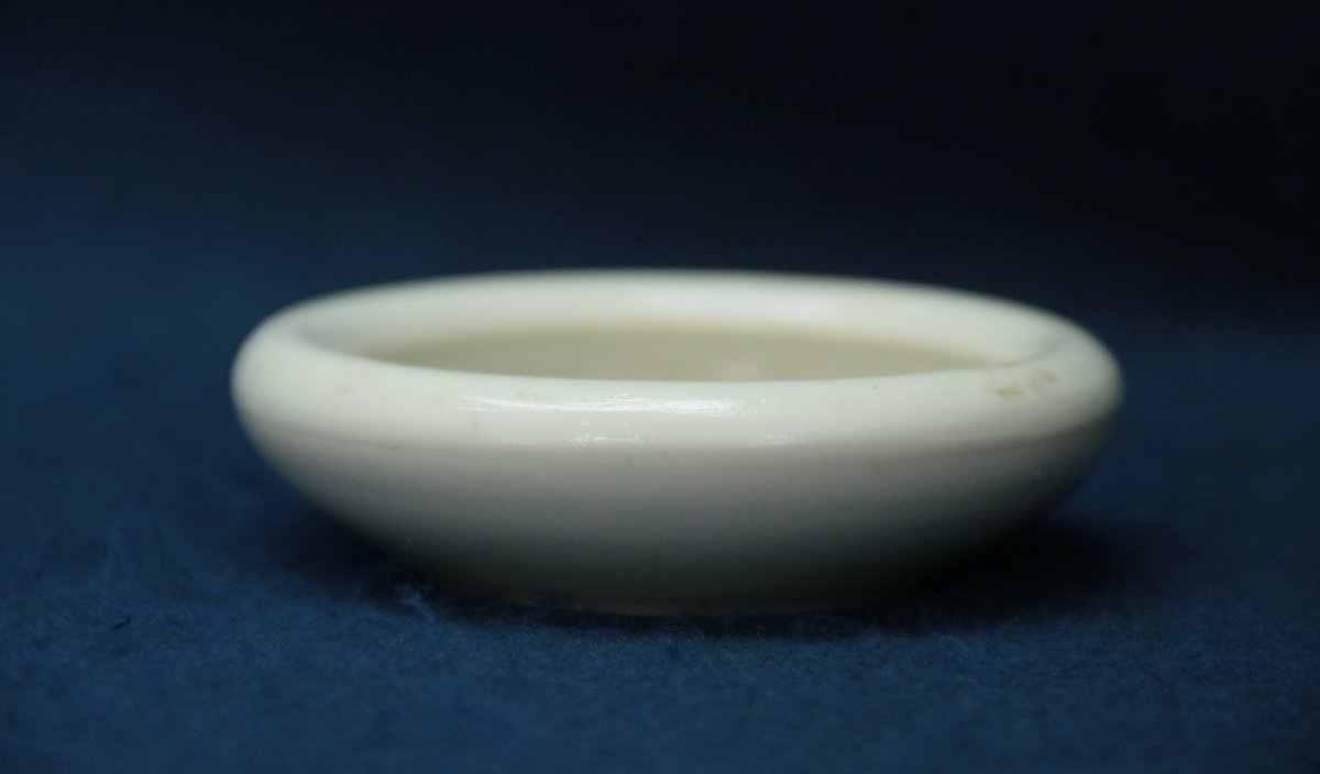 中国の古い陶磁器　白磁　小皿　唐物　書道用品　中国美術工芸品　画材_画像3
