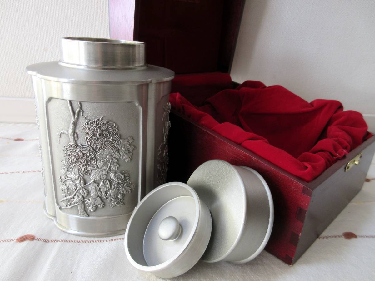 【未使用品】ROYAL SELANGOR PEWTER マレーシア王室御用達 ロイヤルセランゴールピューター 茶筒大 錫製 茶器 茶缶 茶道具　箱付き