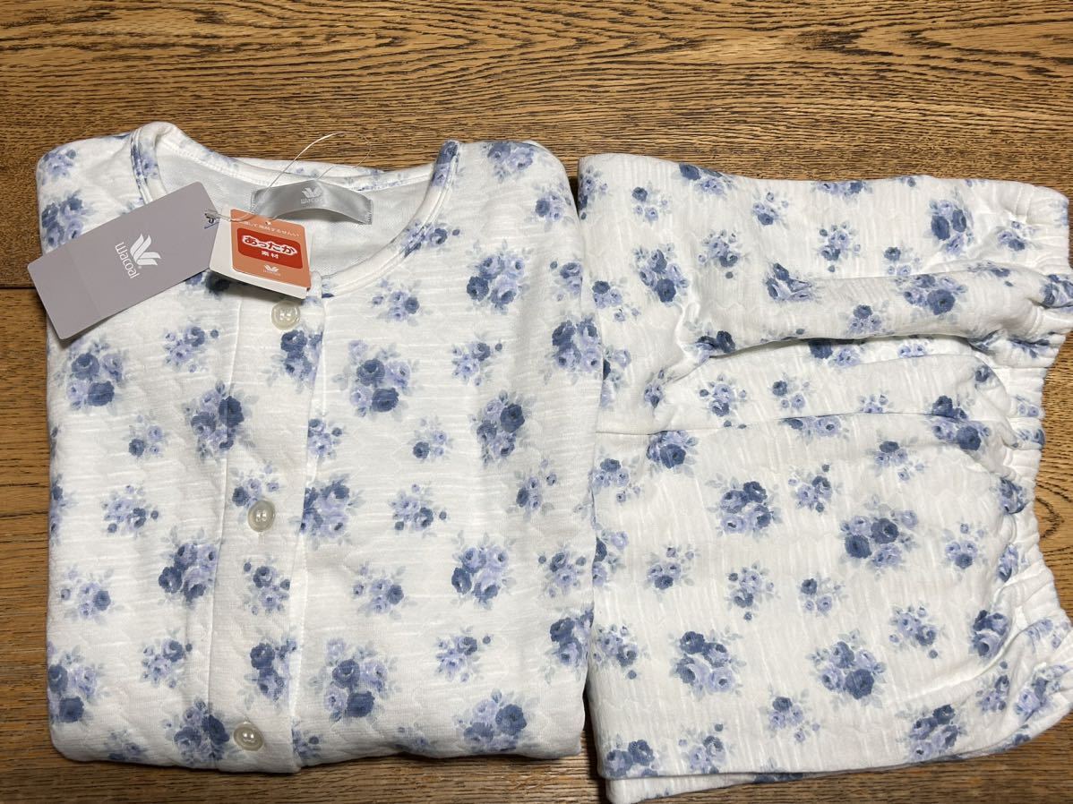 新品未使用！女性用ワコール 暖かいパジャマ 、LL、定価16000〜18000円