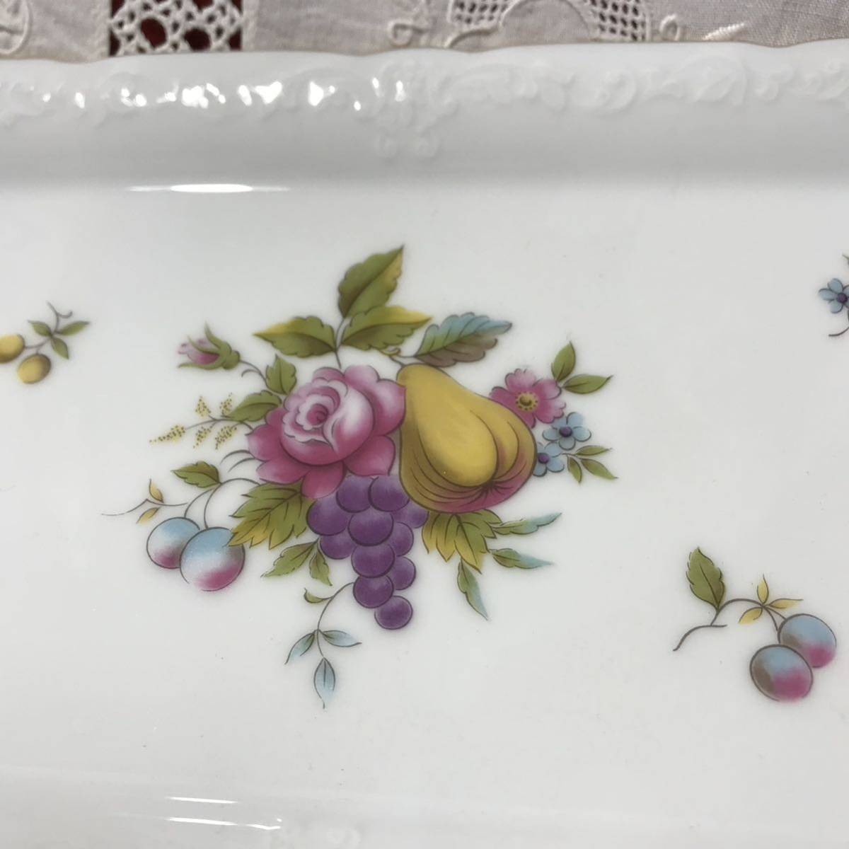 C137 Noritake ノリタケ サンドウィッチトレイ 1点 カップ＆ソーサー 3客 洋食器 ティーセット_画像4