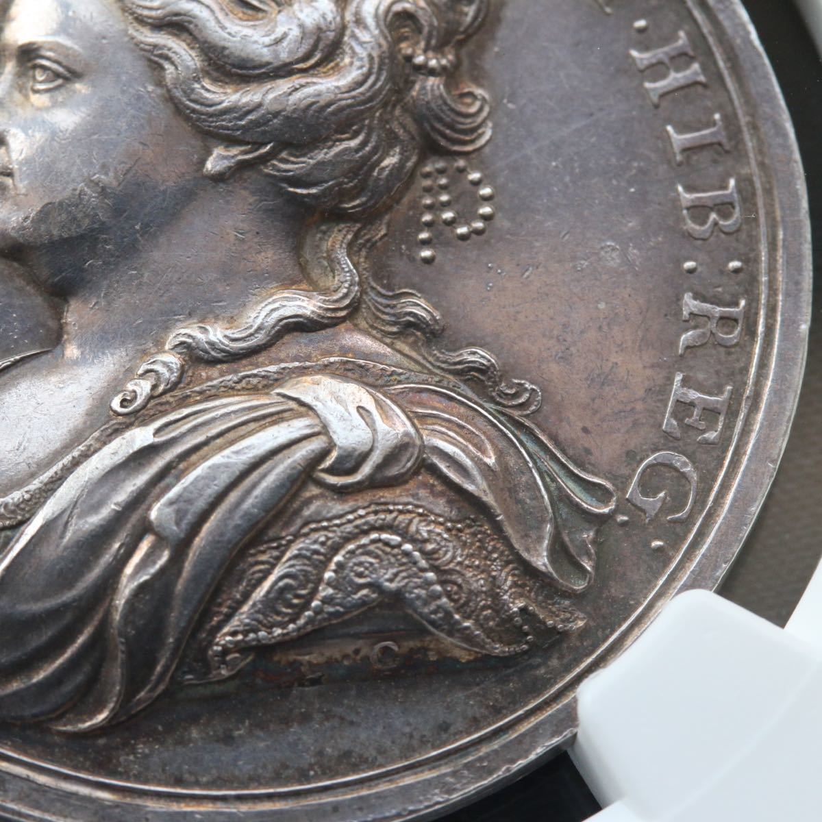 1713年　アン女王　イギリス　【ユトレヒト条約 締結記念】　銀メダル NGC AU58 英国 ブリタニア アンティーク コイン 金貨 銀貨　シルバー_画像5