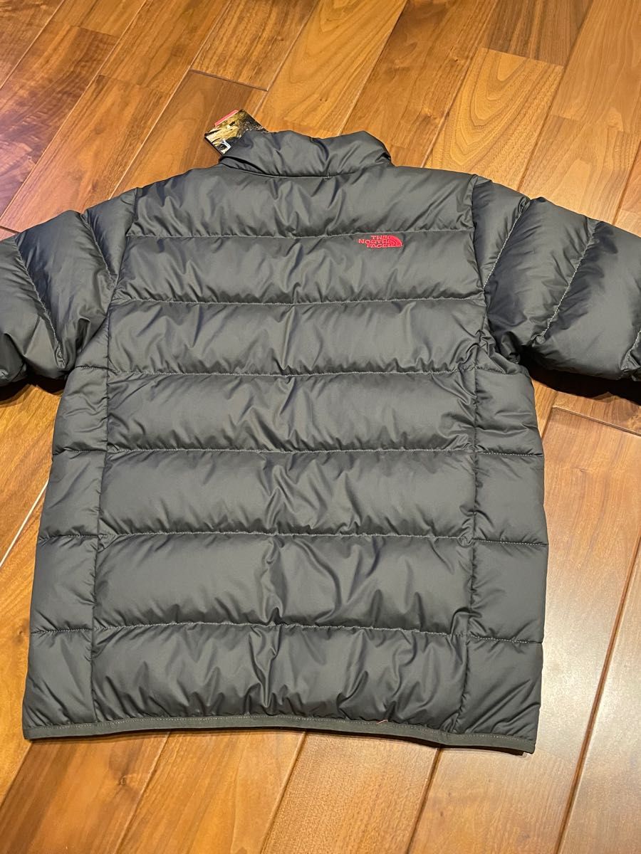 THE NORTH FACE ダウンジャケット　キッズ　グレー　152〜162cm 新品