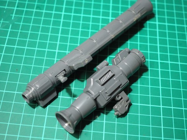 ☆BOA28☆ジャンク★バンダイ MG 1/100 GP02A ガンダム試作２号機サイサリス アトミックバズーカのみ ジャンク部品取り 完成品_画像7