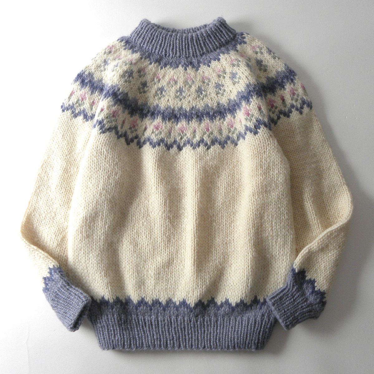 カナダ製 Nancy Thomas 80’s PURE NEW WOOL100％ フラワー求心柄ボリュームニット セーター ヴィンテージ レディース l1107-3_画像1