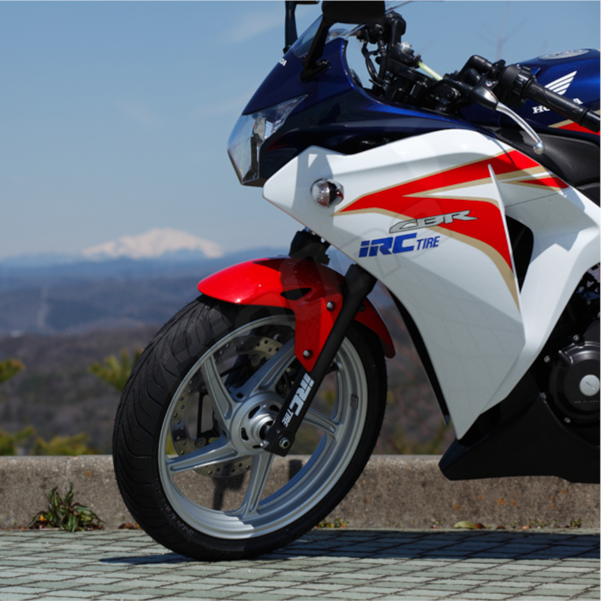 IRC RX-02 XJR400S XJR400R TDM850 GSX750Fディバージョン GSF600ゼファー750バンディット400 150/70-17 M/C 69H TL リア リヤ タイヤ 後輪_画像4