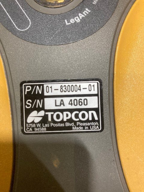 【1円スタート！】TOPCON トプコン LEGACY-E GNSS受信機 バッテリー2本 欠品有 通電確認のみ その1_画像3