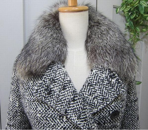 23區(qū)　ツイードコート　羊毛アンゴラ　フォックスファー襟　ベルト付　ロゴボタン　里キュプラ 　送料無料