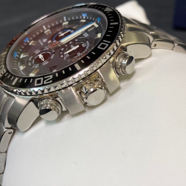 FKe490Y06 CITIZEN シチズン E610-S062926 電波ソーラー メンズ腕時計 XC H058-T016553 クォーツ レディース腕時計 箱付き 2点 まとめ_画像3