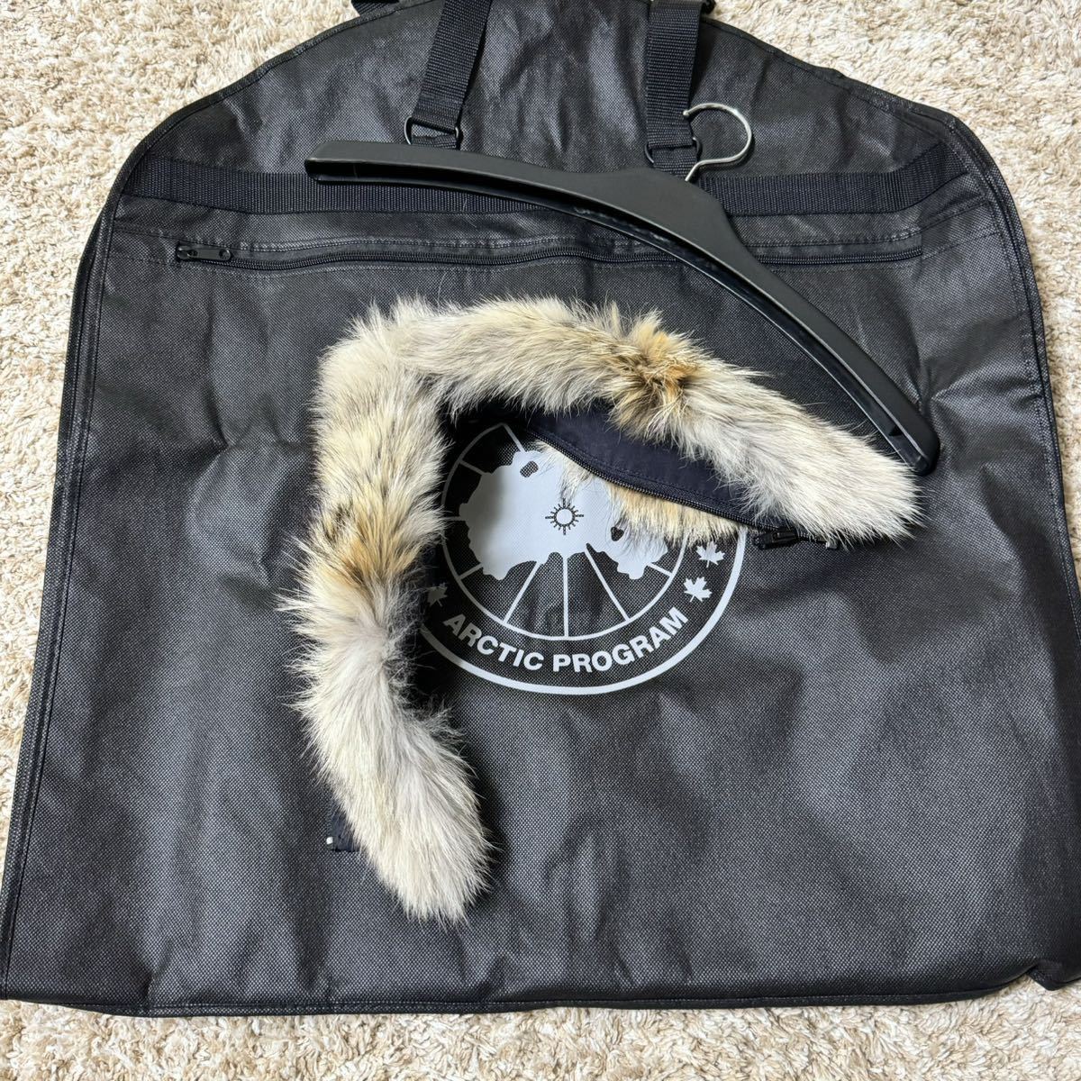 美品 CANADA GOOSE CHARLOTTE PARKA カナダグース シャーロット