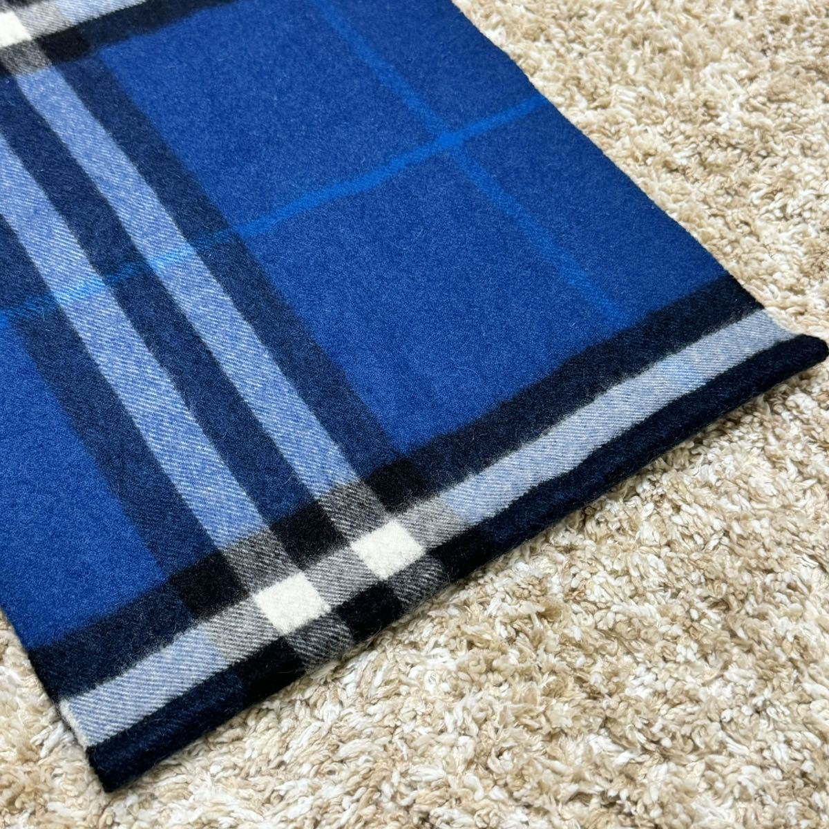 美品 BURBERRY バーバリー マフラー カシミヤ 100% カシミア 美品 BURBERRY バーバリー マフラー カシミヤ 100% カシミア
