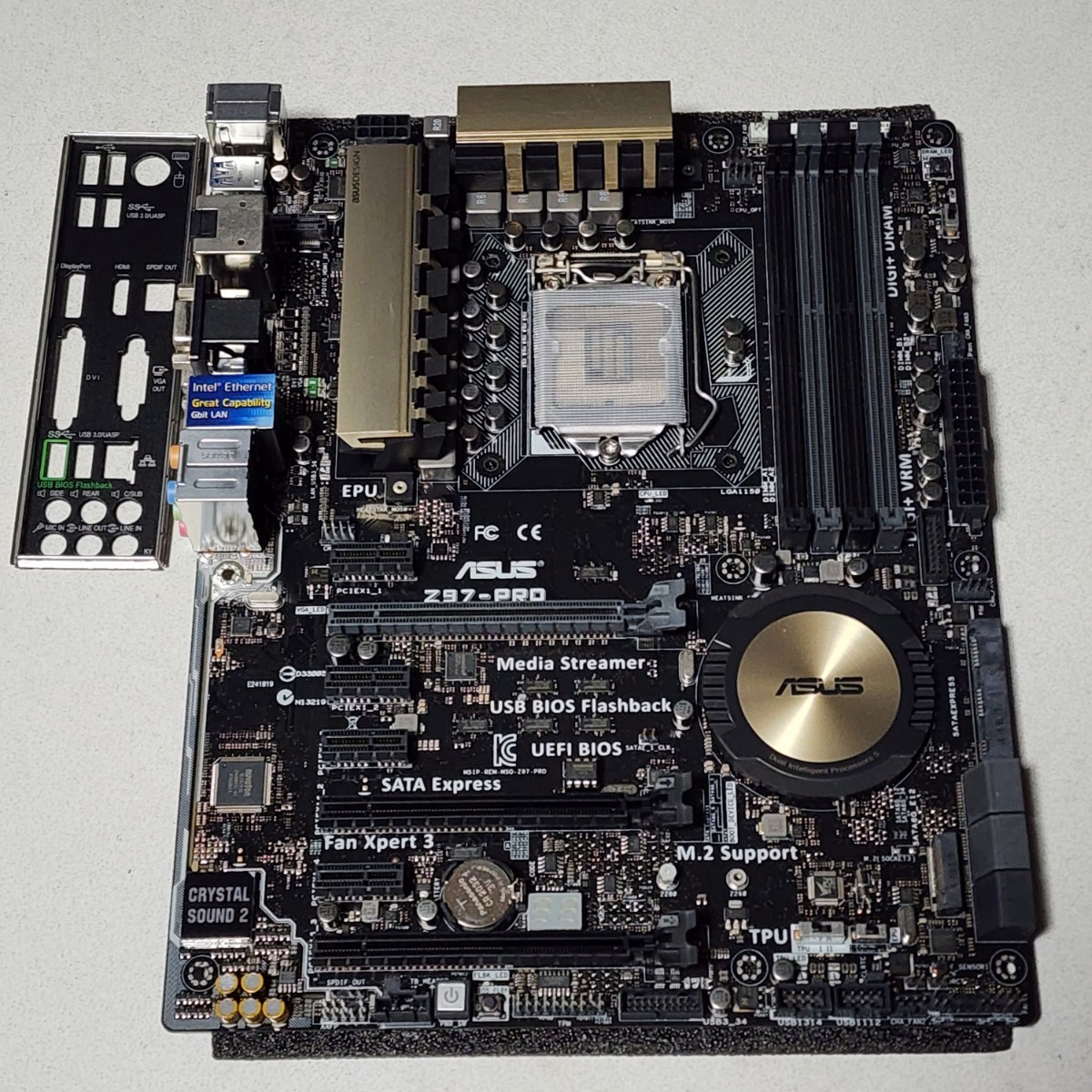 ASUS Z97-PRO IOパネル付属 LGA1150 ATXマザーボード 第4・5世代CPU対応 最新Bios 動作確認済 PCパーツ