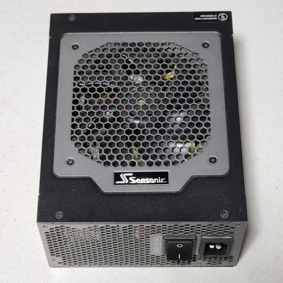 Seasonic PLATINUM SS-1000XP 1000W 80PLUS PLATINUM認証 ATX Seasonic PLATINUM SS-1000XP 1000W 80PLUS PLATINUM認証 ATX