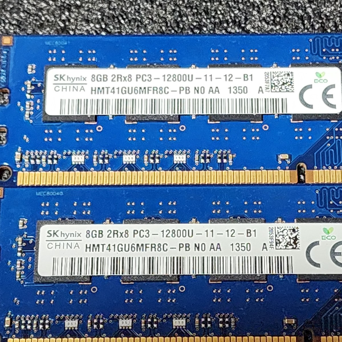 SK HYNIX DDR3-1600MHz 16GB (8GB×2枚キット) HMT41GU6MFR8C-PB 動作確認済み デスクトップ用 PCメモリ _画像2