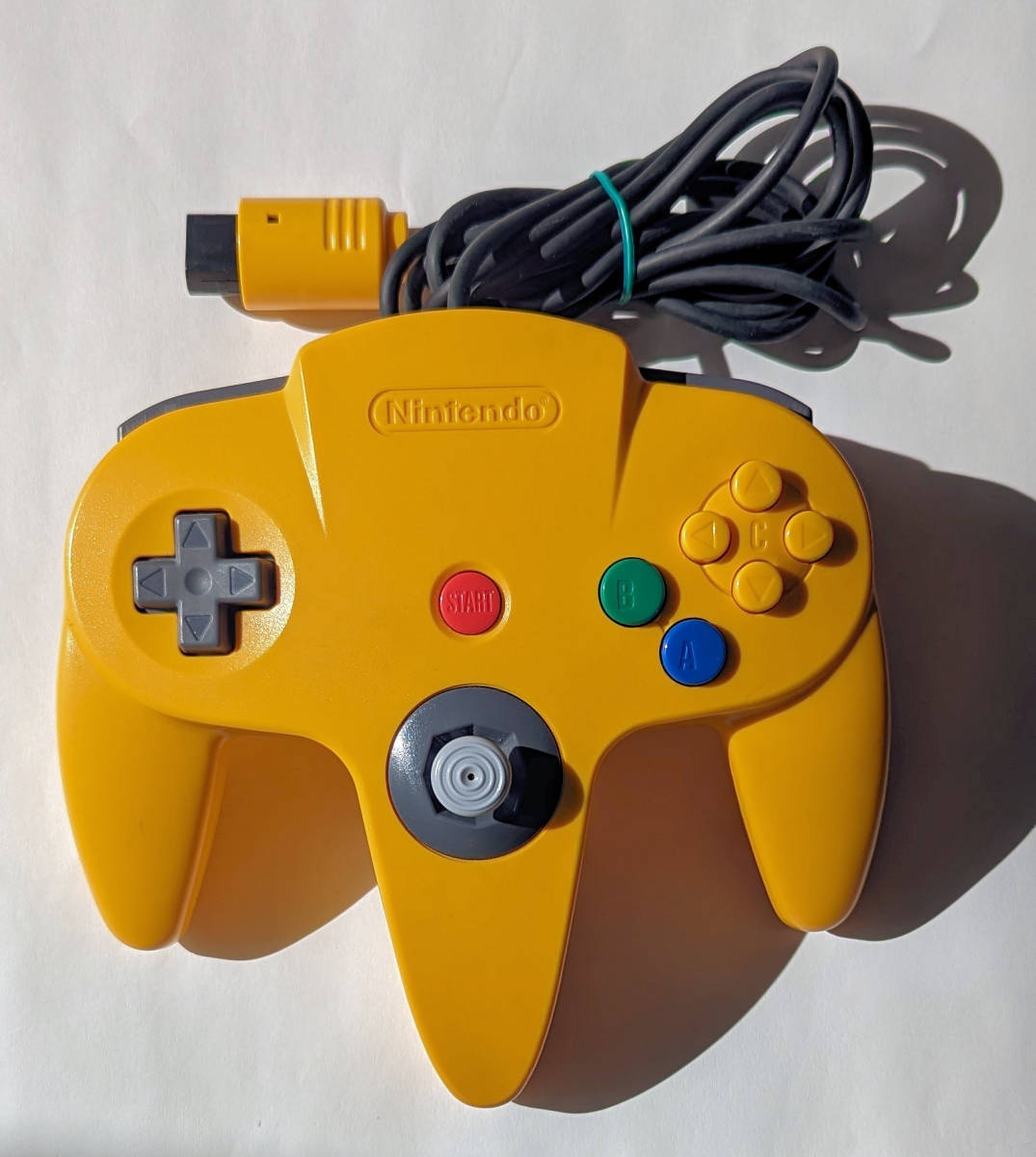 N64 任天堂 コントローラ ブロス イエロー NINTENDO 64 CONTROLLER Yellow ★ 任天堂 ニンテンドー64_画像1