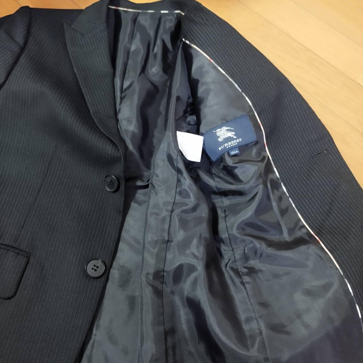 美品130B　135　140男の子 バーバリーロンドン 入学式 卒業式セットアップスーツ 式服 礼服 セレモニースーツ フォーマルスーツ 日本製