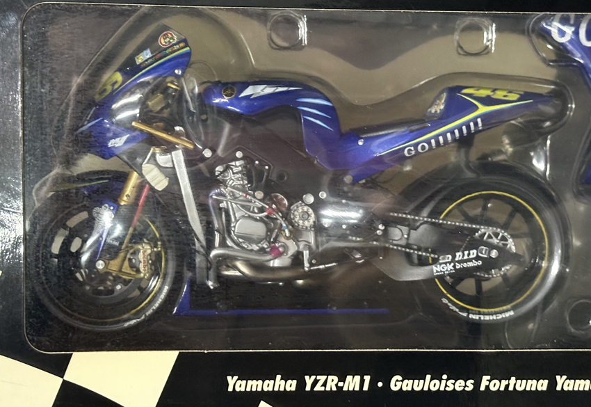 ミニチャンプス 1/12 ヤマハ MINICHAMPS Yamaha YZR-M1・Gauloises Fortuna Yamaha Team Valentino Rossi MotoGP 2004 新品未使用 未開封品