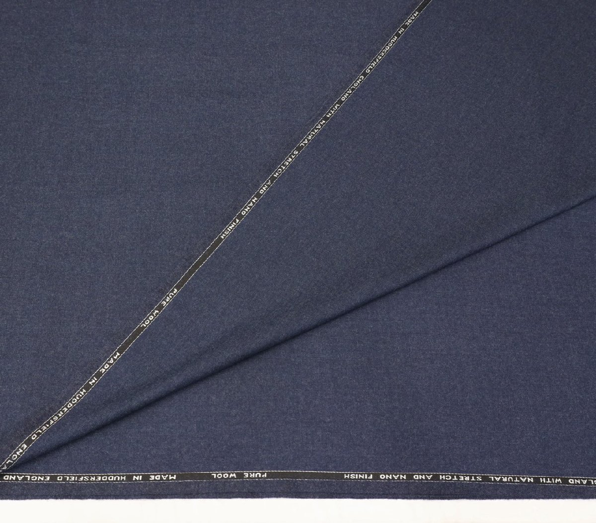 ■英国ローバック社・ブルーグレーの定番無地・サキソニーフラノなのに毛布のように着心地良いナチュラルストレッチ・長さ3.3m_画像4
