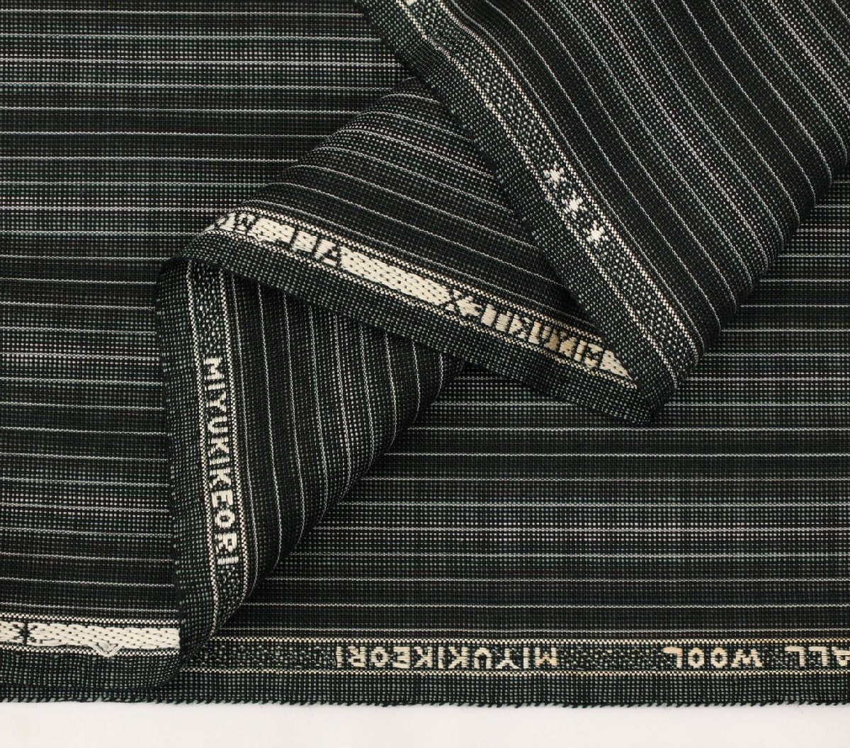 ●日本の名門「御幸毛織」本物ヴィンテージ品・セピア調濃いめグレーにオールドストライプ・サラサラでシャリ感強い・長さ2.7m_画像5