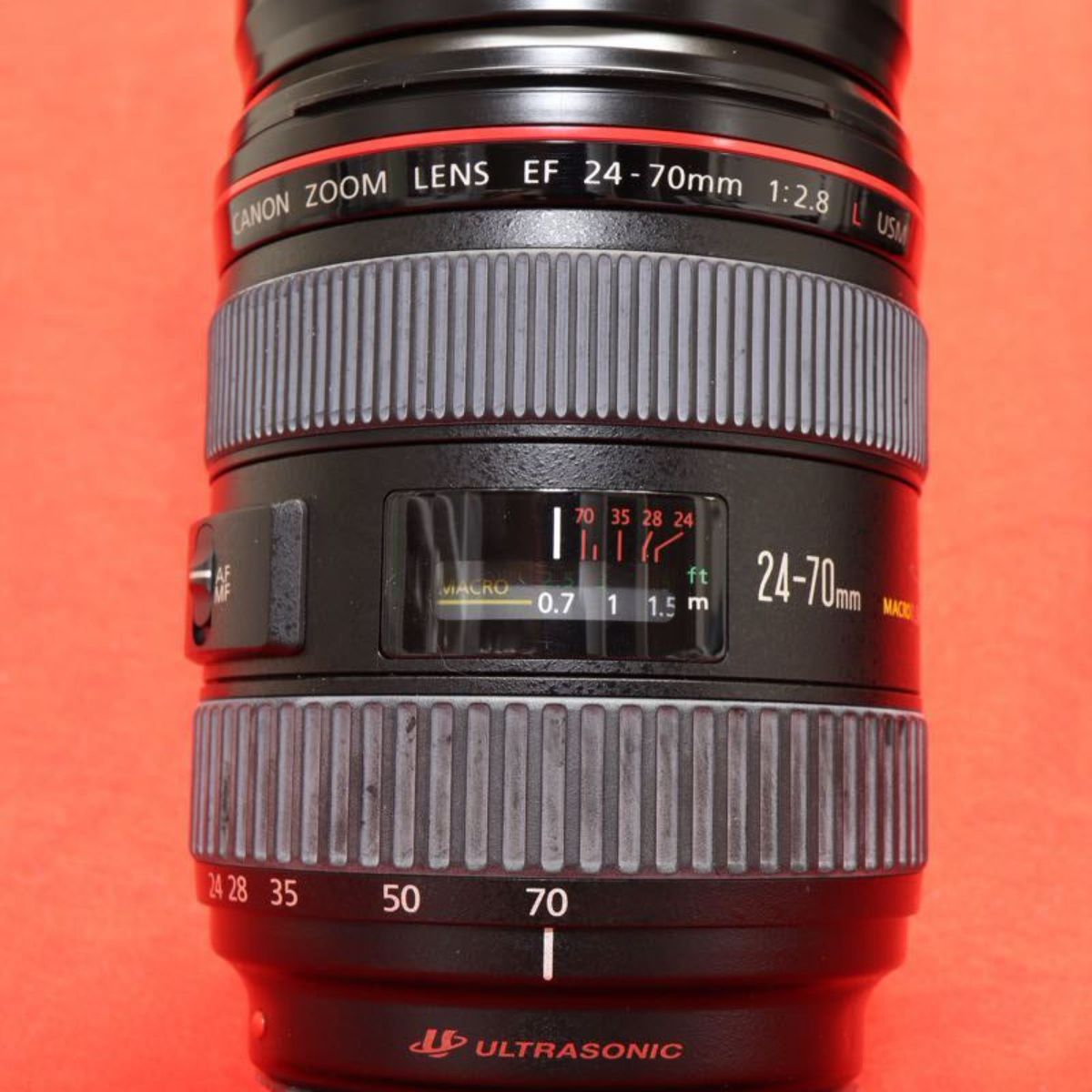 Canon EF24-70mm F2.8L USM キヤノンの光学技術の粋を集めた「Lレンズ」。