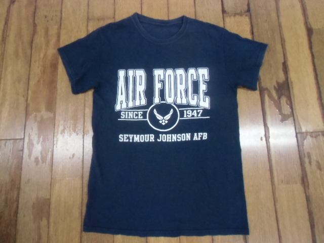 F-13 ミリタリー サバゲー コンバット アメカジ トレーニングシャツ 米軍放出品 AIR FORCE アンダー Tシャツ 紺 送料198円の画像1
