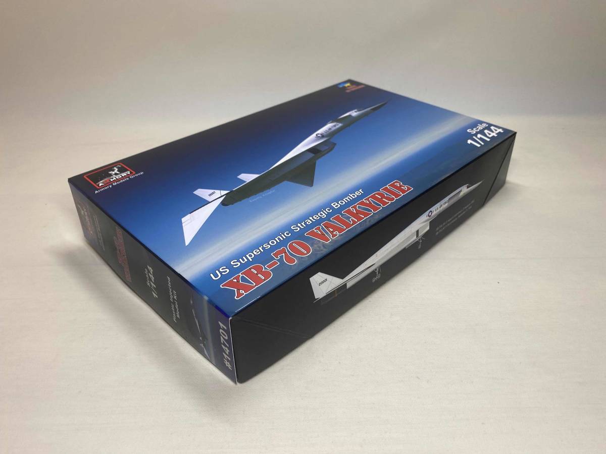 送料無料　新製品　1/144　ARMORY アーモリー　＃14701　XB-70　VALKYRIE XB-70 米空軍ヴァルキリー 試作戦略爆撃機_画像3