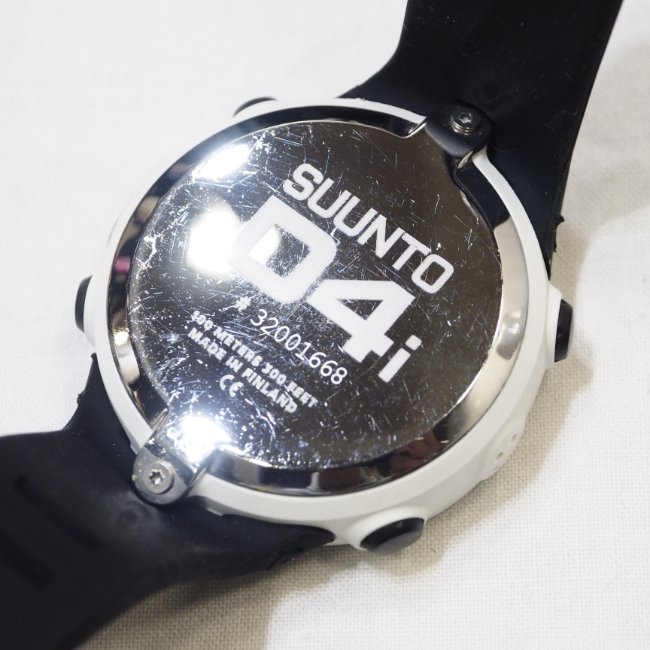 【新品ストラップ】SUUNTO スント D4i ダイブコンピューター 耐圧検査・電池交換済 即決初回保証_画像9