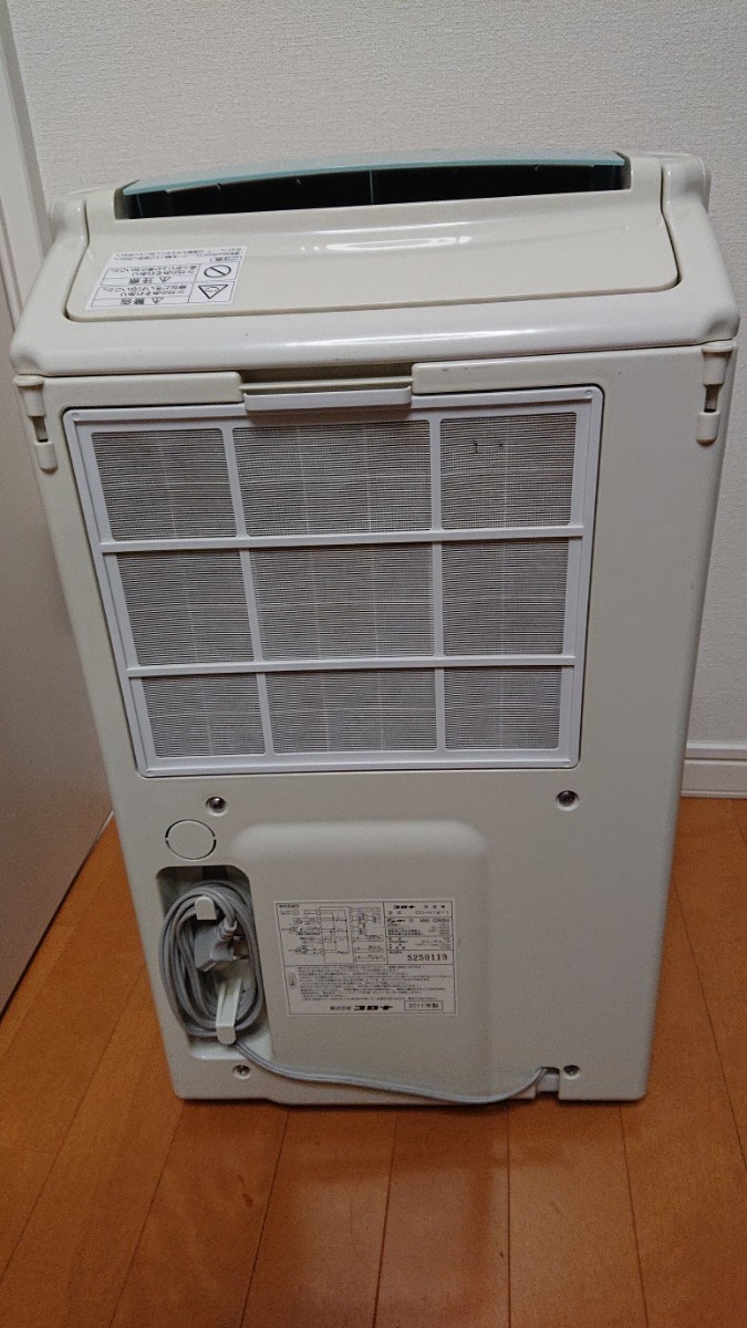 1円～中古完動品 コロナ CORONA コンプレッサー式 衣類乾燥除湿機 CD-H1811 鉄筋40畳木造20畳まで ハイスペックです。 除湿器 _画像6